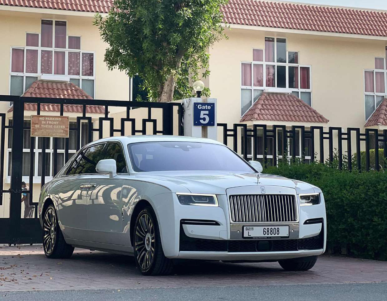 Rolls Royce Ghost Long White 