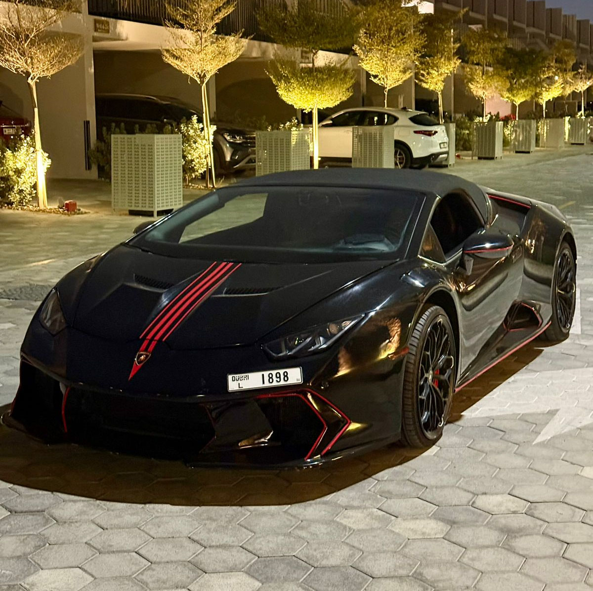 Lamborghini Huracan EVO Black Best Price