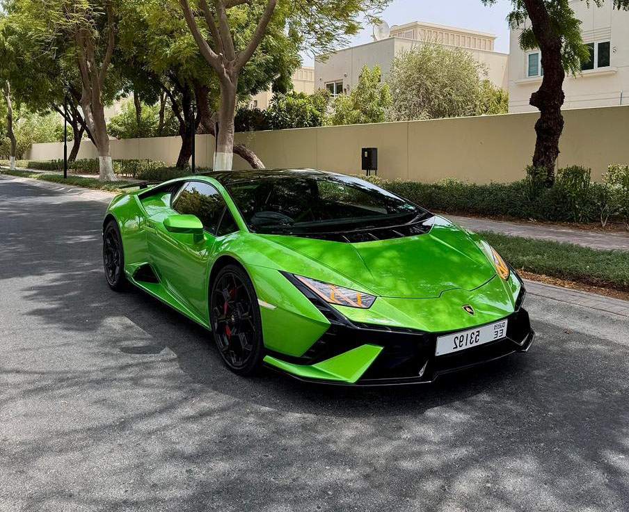 Lamborghini Huracan EVO Green without deposit