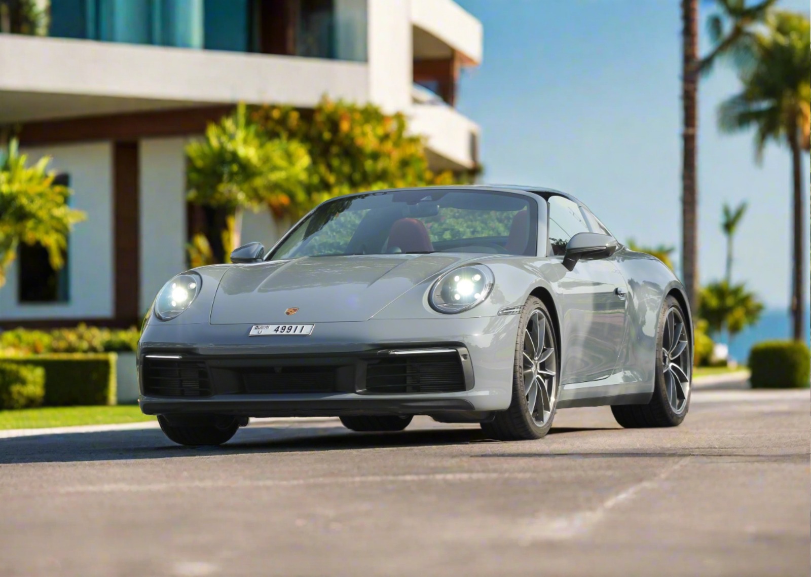 Porsche 911 Targa 4 GTS Spyder Grey