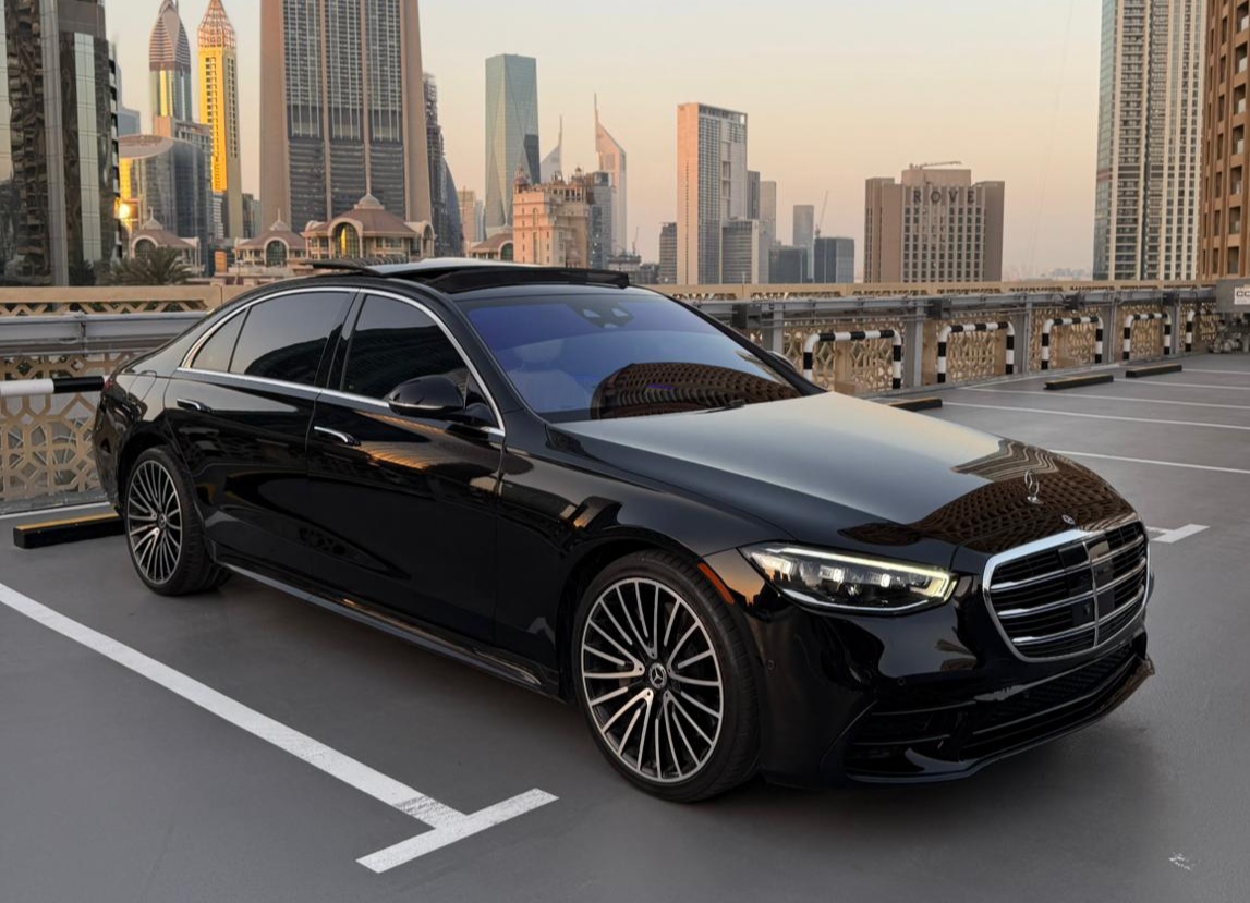 Mercedes-Benz S580 Black Best Price