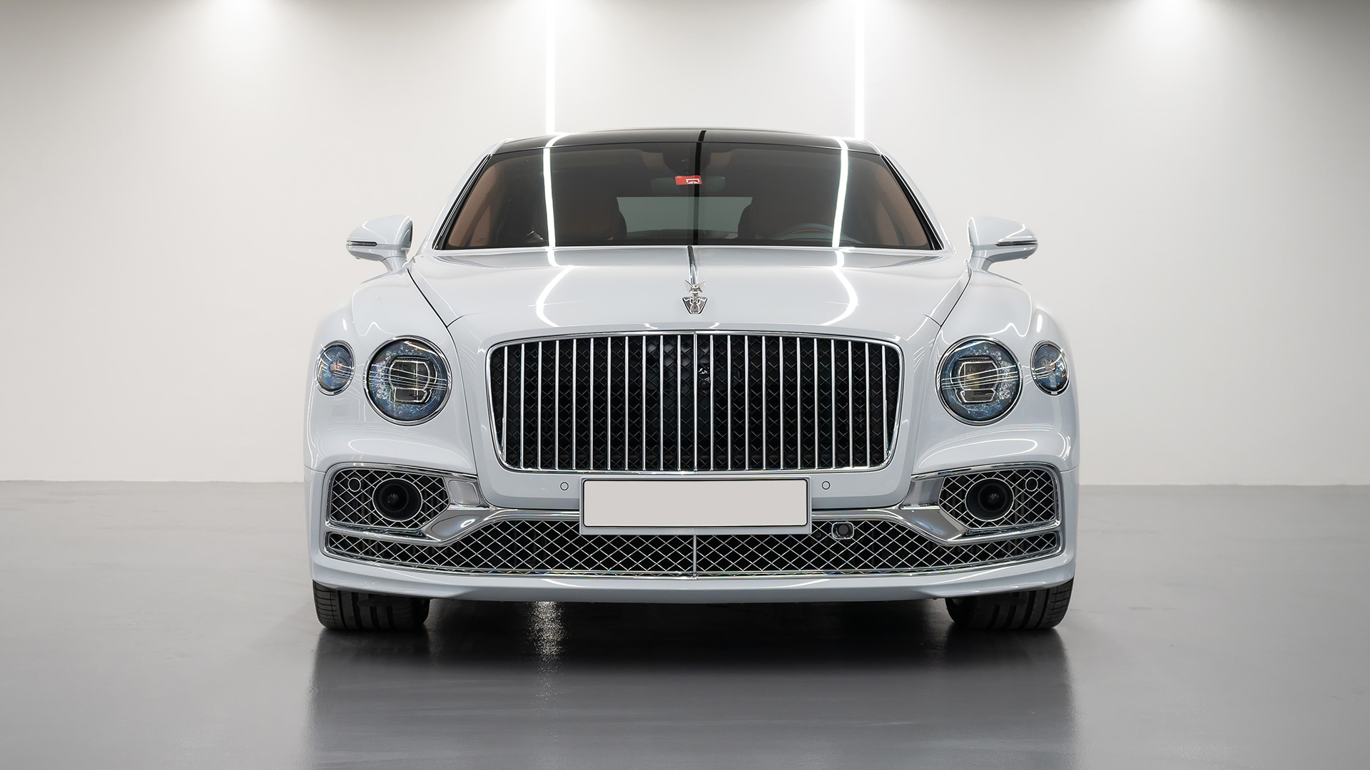 Rent Bentley Flying spur WHITE 2023 in Dubai , UAE 