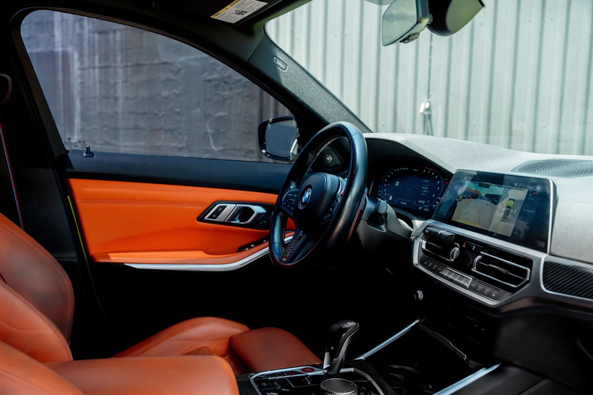 Rent Bmw Series m GREEN 2023 in Dubai , UAE 