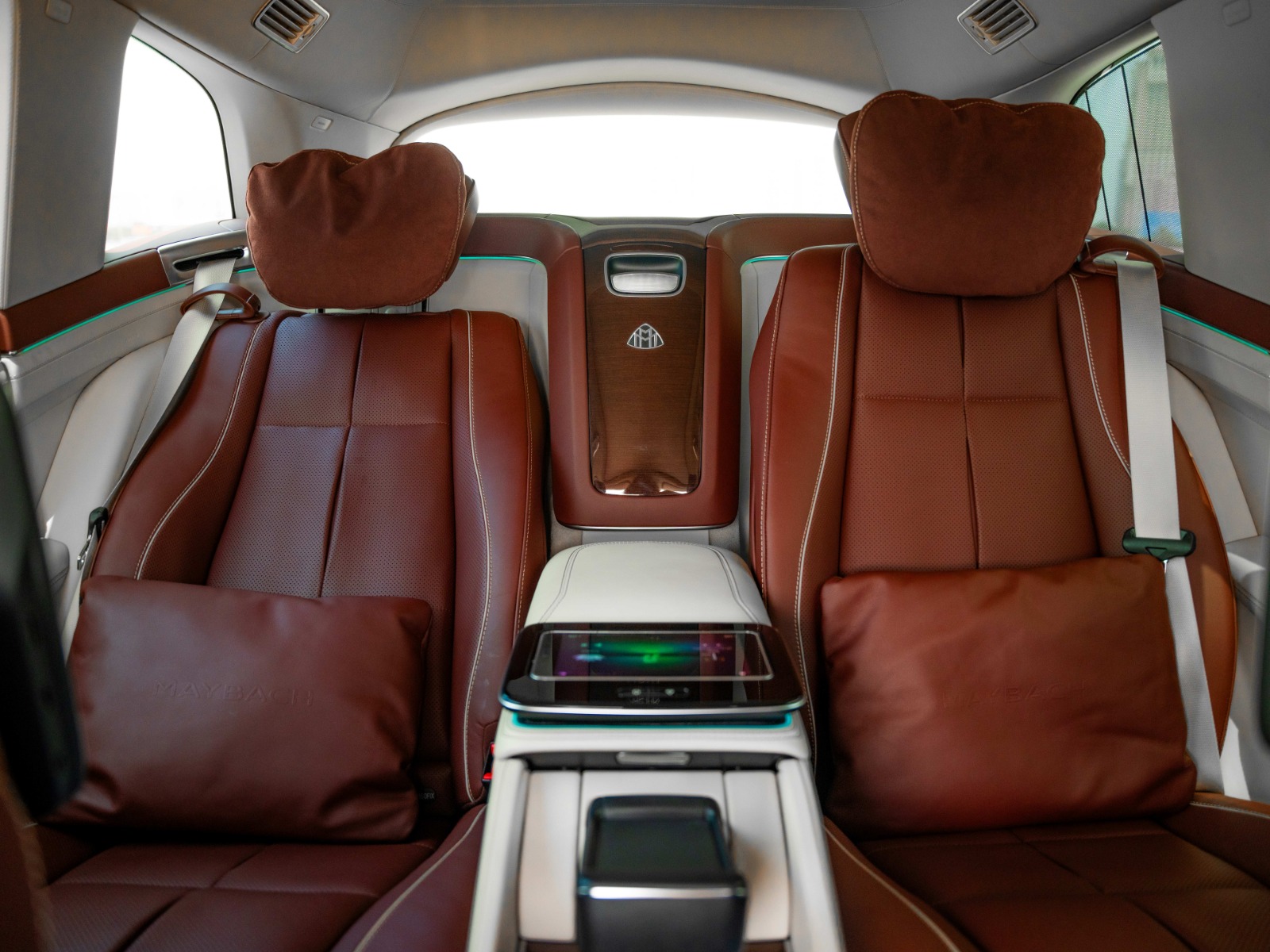 Rent Mercedes-Benz Maybach BLACK 2022 in Dubai , UAE 
