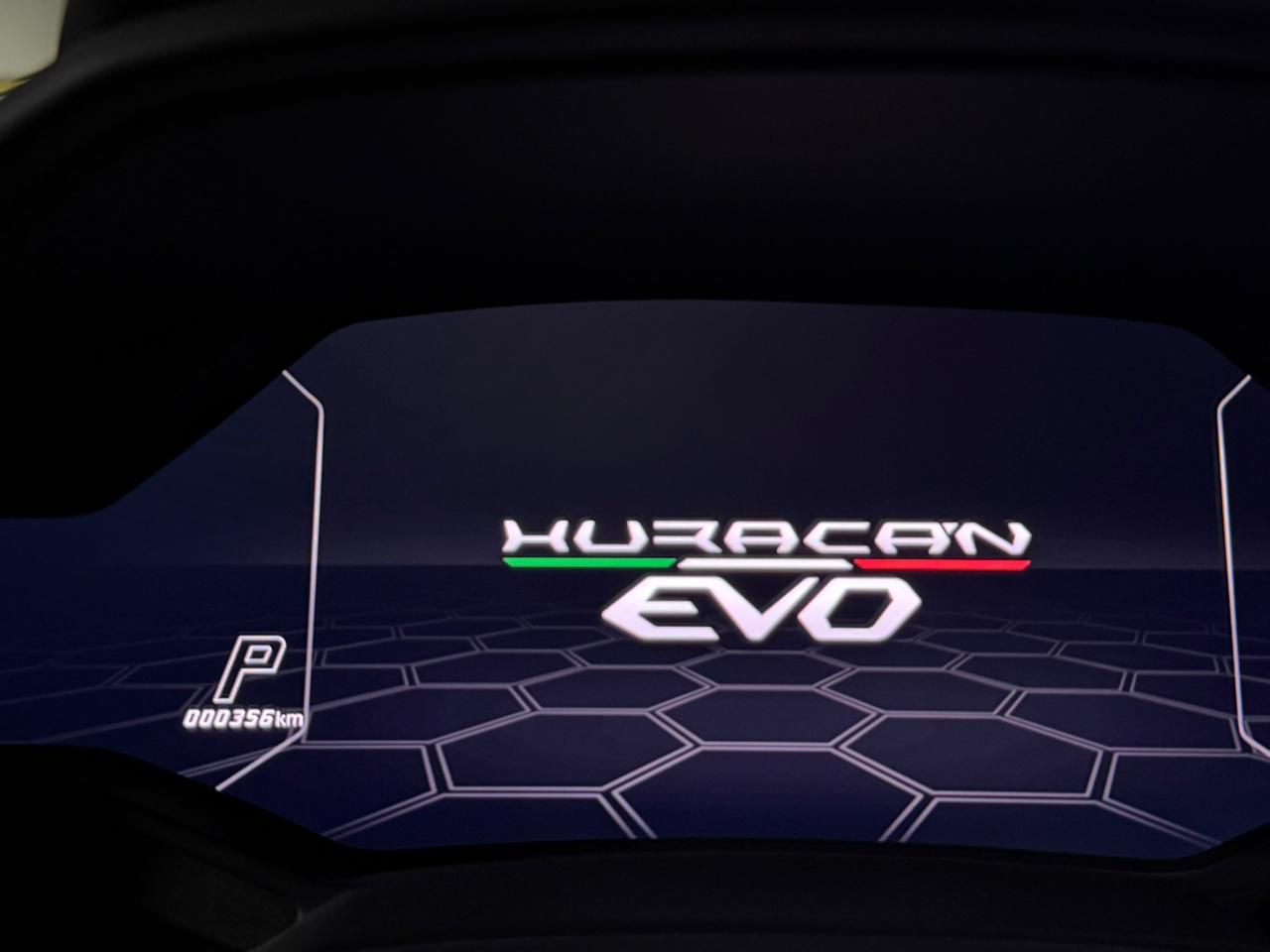 Rent Lamborghini Huracan GREEN 2024 in Dubai , UAE 
