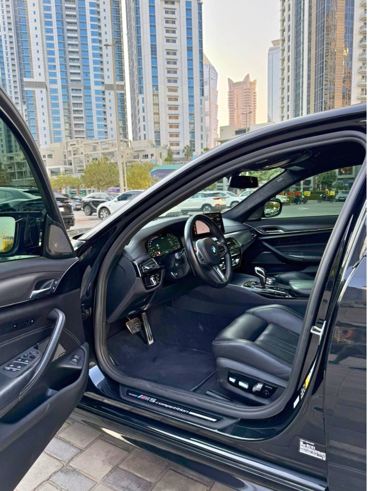 Rent Bmw Series m BLACK 2022 in Dubai , UAE 
