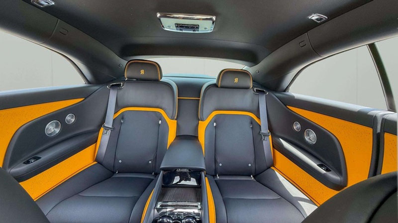 Rent Rolls-Royce Spectre BLACK 2025 in Dubai , UAE 