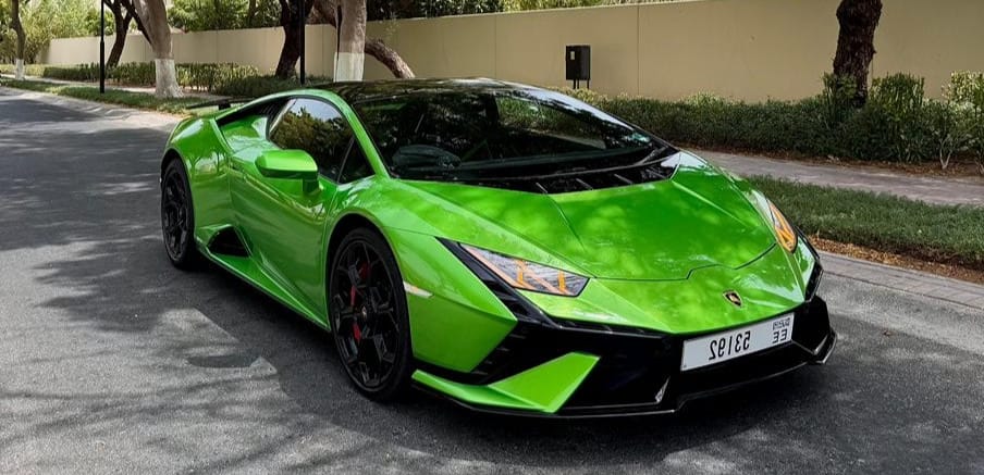 Rent Lamborghini Huracan GREEN 2024 in Dubai , UAE 