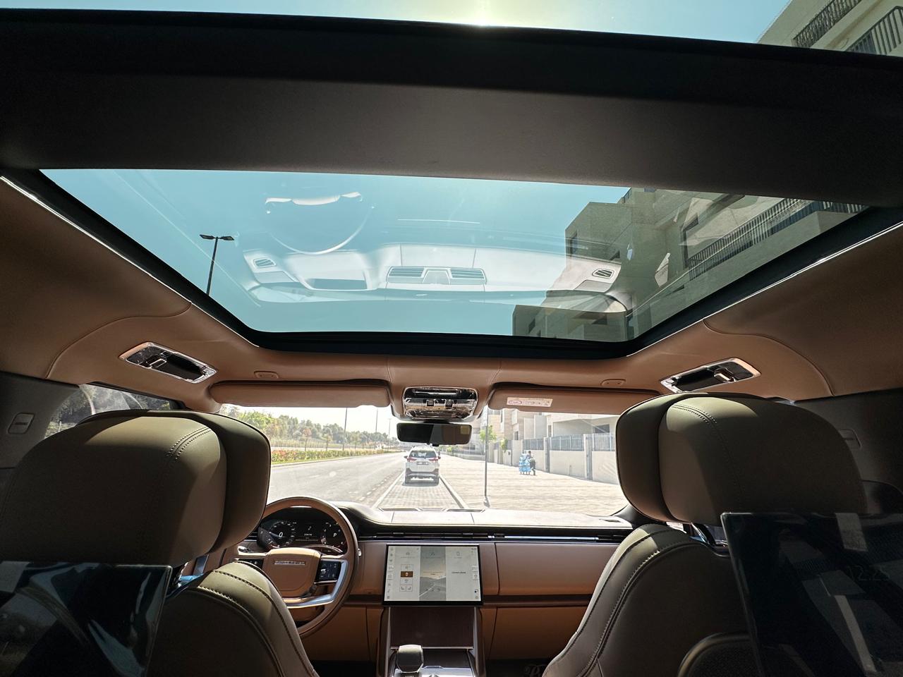 Rent Vogue BLACK 2025 with chauffeur in Dubai , UAE 