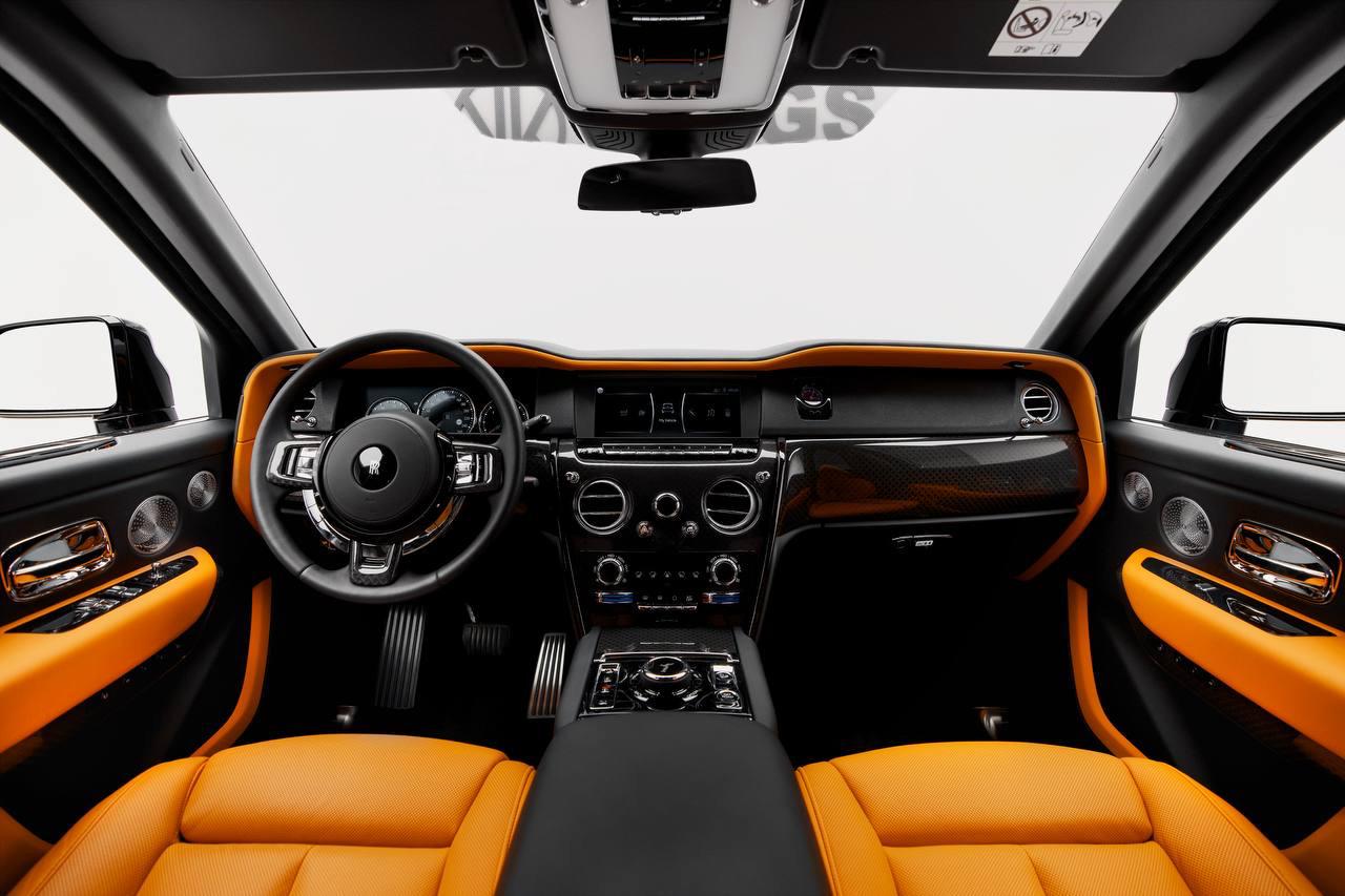 Rent Cullinan BLACK 2023 with chauffeur in Dubai , UAE 