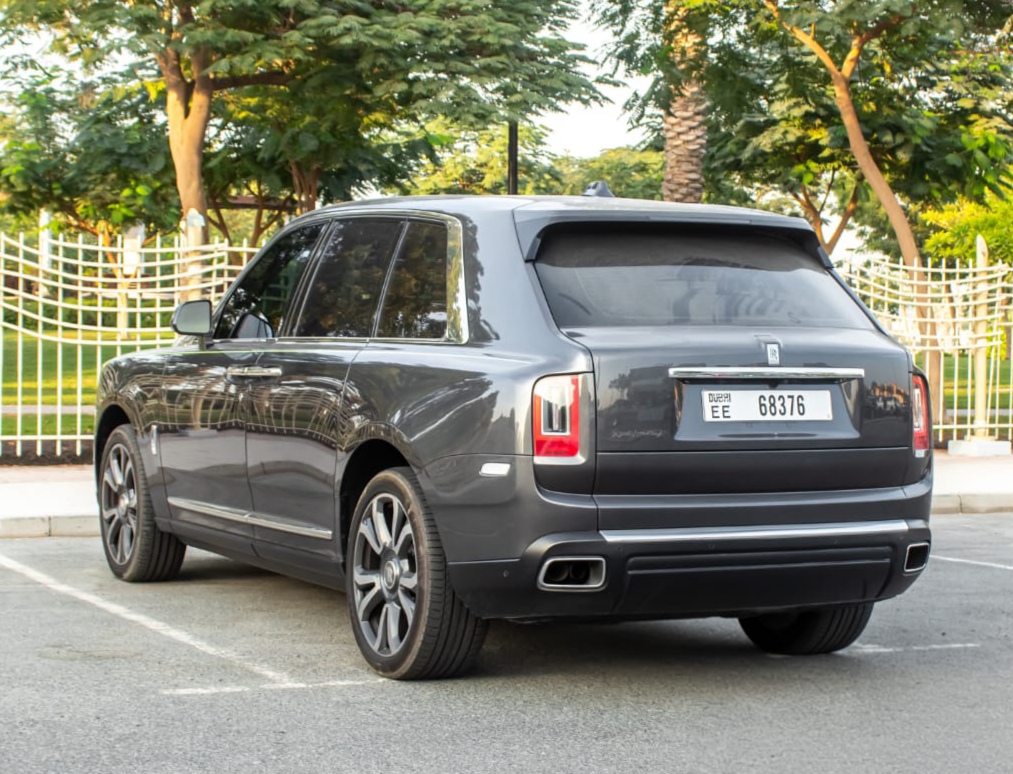 Rent Rolls-Royce Cullinan GREY 2023 in Dubai , UAE 