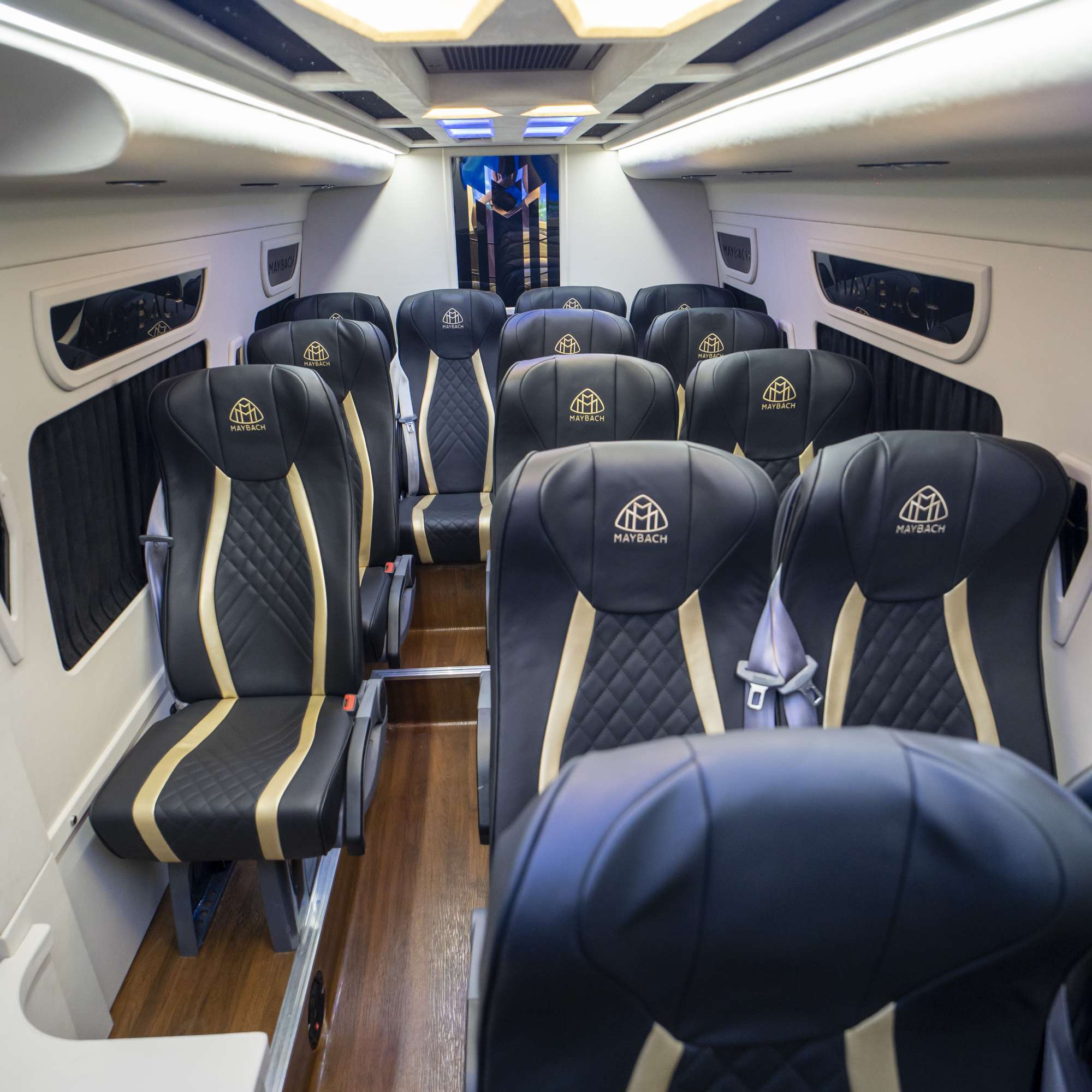 Rent Maybach Sprinter 14 Seater WHITE 2025 with chauffeur in Dubai , UAE 