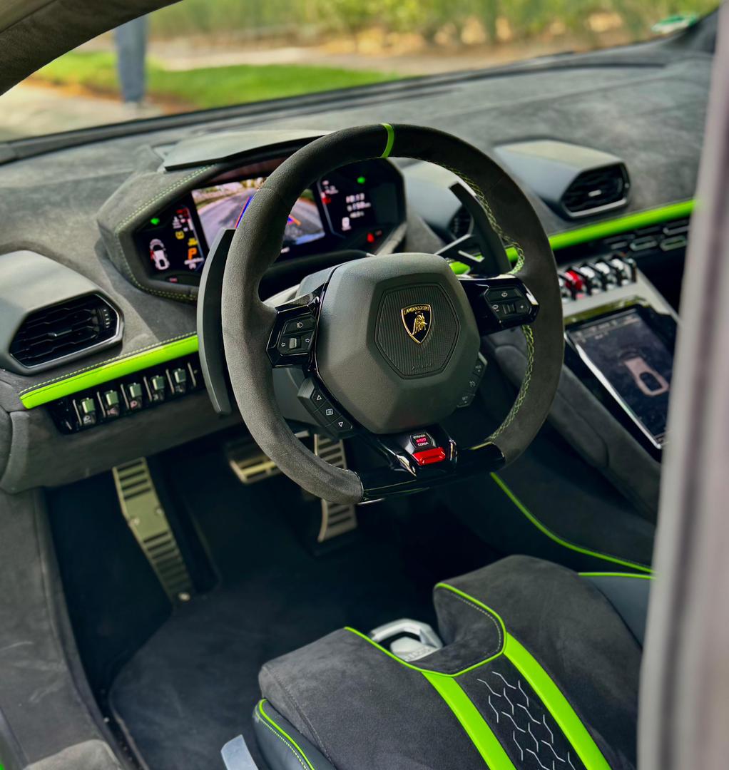 Rent Lamborghini Huracan GREEN 2024 in Dubai , UAE 