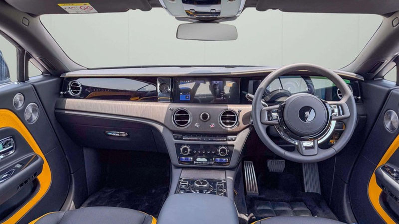 Rent Rolls-Royce Spectre BLACK 2025 in Dubai , UAE 