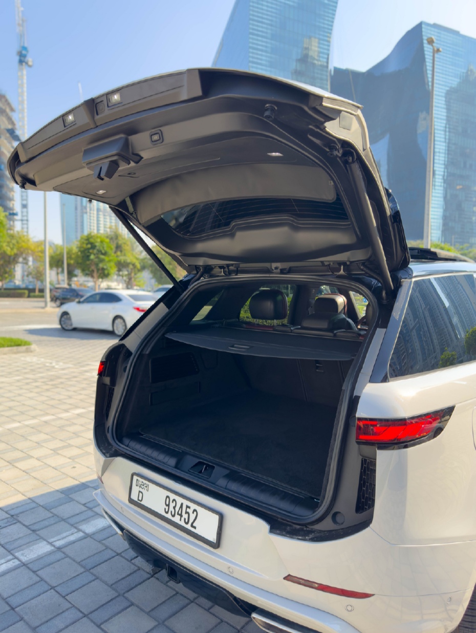Rent Sport GREY 2023 with chauffeur in Dubai , UAE 
