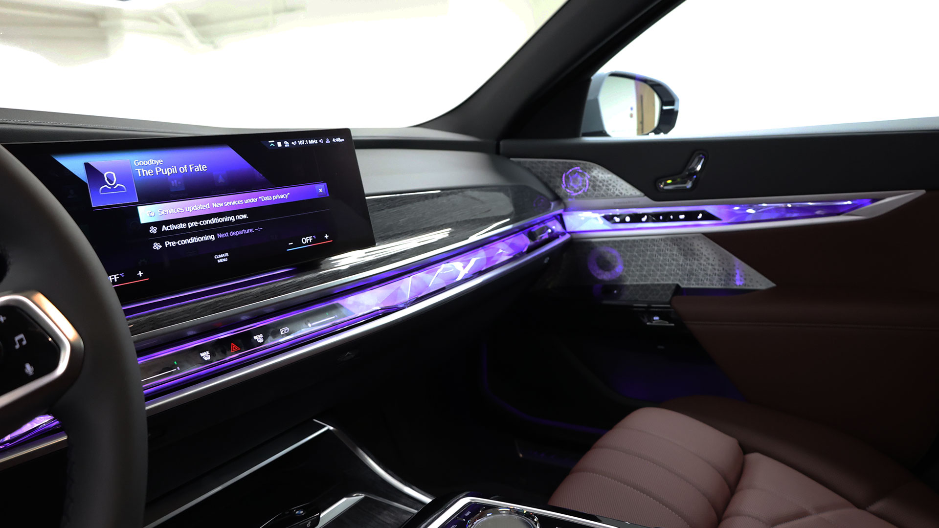 Rent Bmw Series 7 BLUE 2023 in Dubai , UAE 