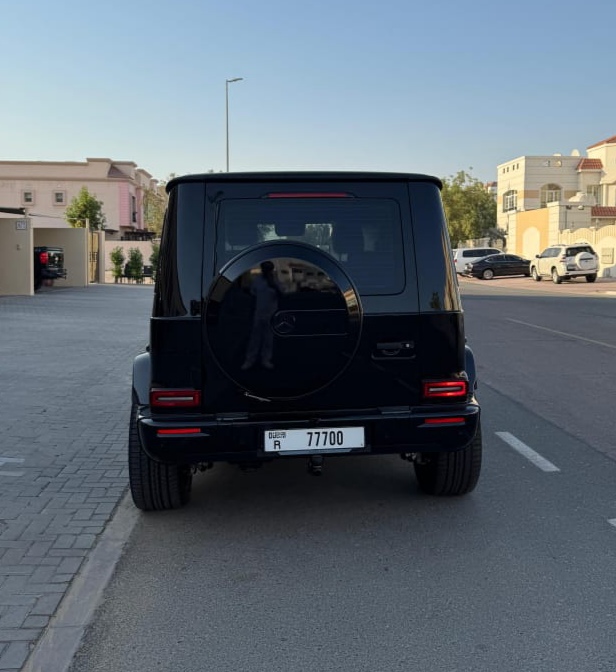 Rent G-class BLACK 2025 with chauffeur in Dubai , UAE 