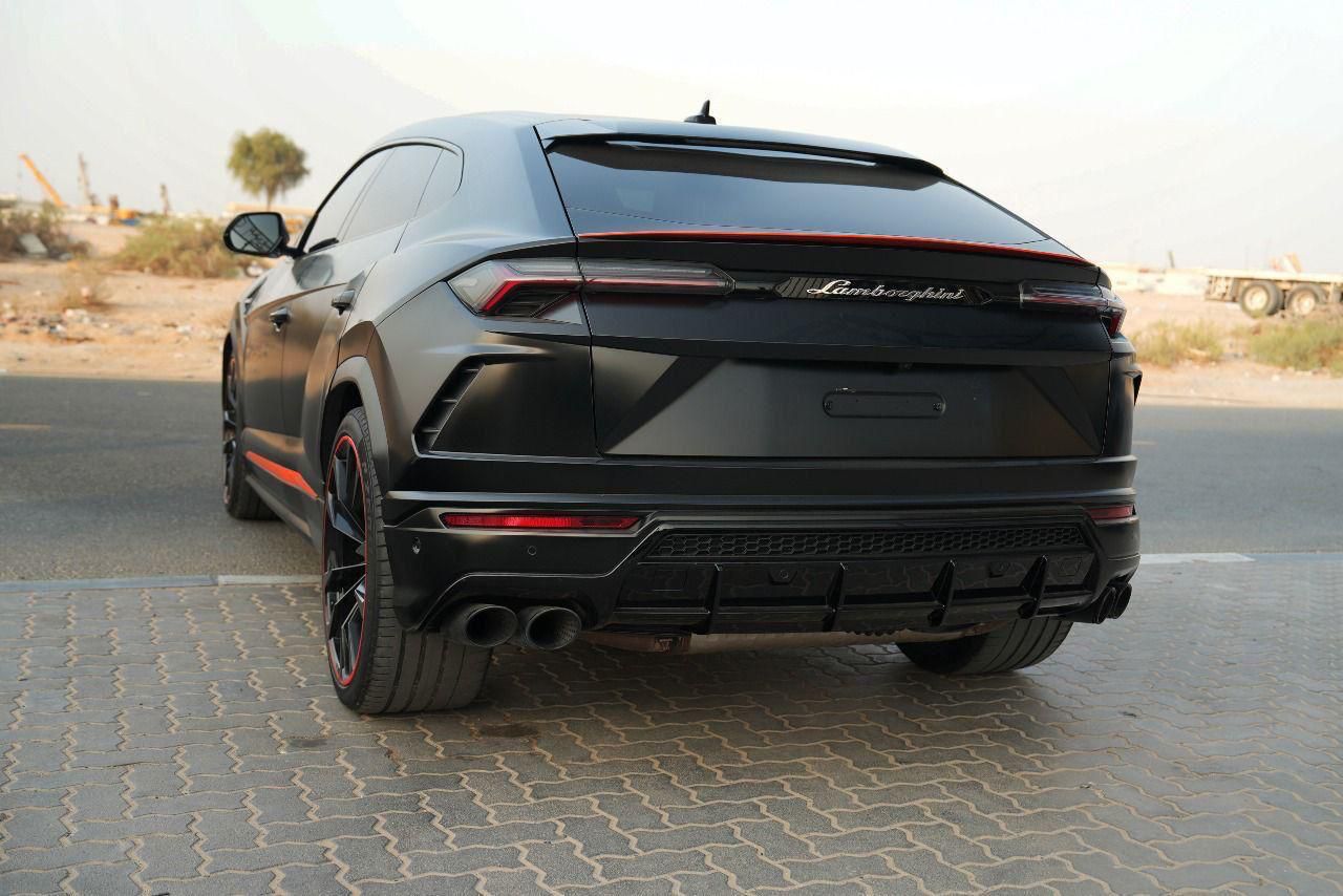 Rent Lamborghini Urus BLACK 2023 in Dubai , UAE 