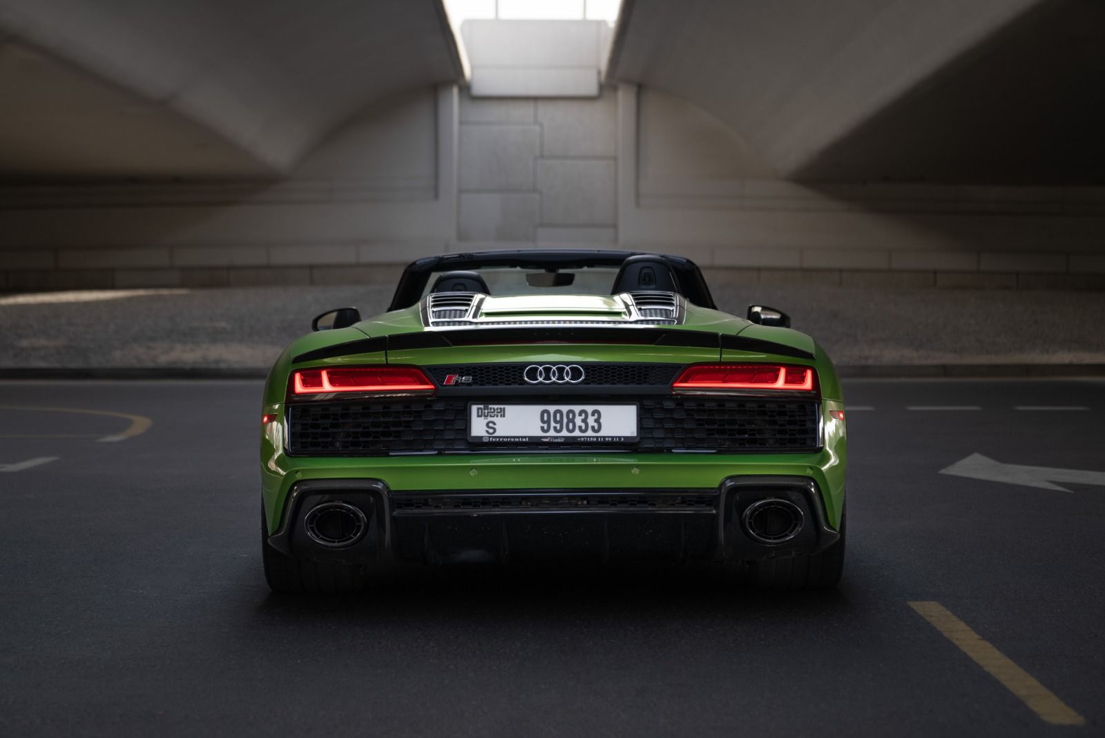 Rent Audi R8 GREEN 2021 in Dubai , UAE 